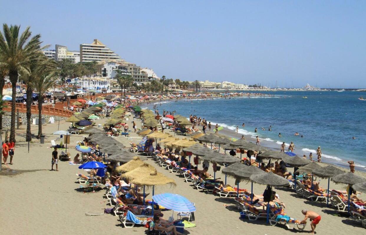 Apartamento Marina Beach Benalmadena Luaran gambar