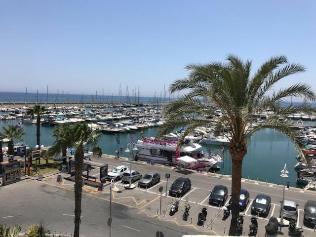 Apartamento Marina Beach Benalmadena Luaran gambar