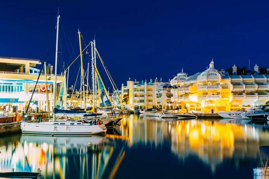Apartamento Marina Beach Benalmadena Luaran gambar